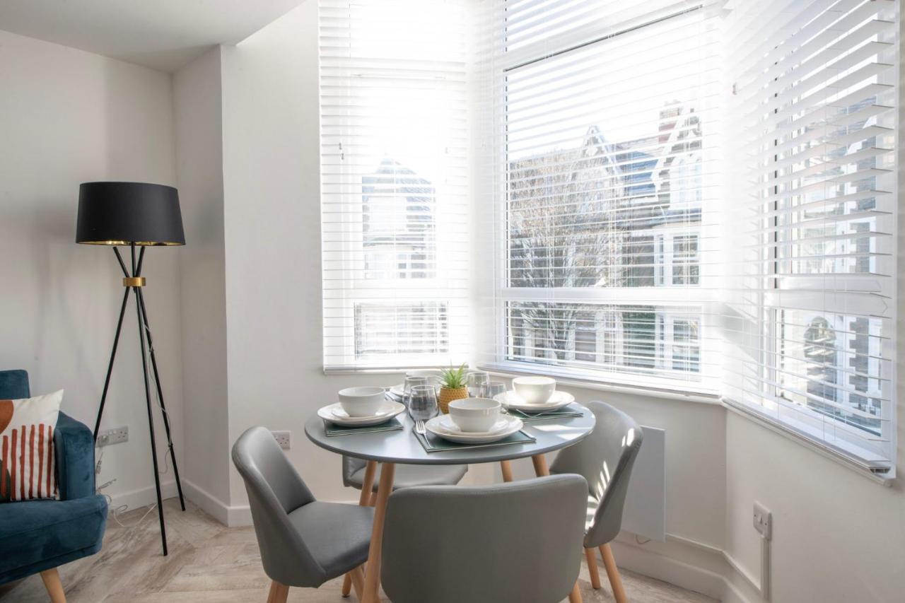 Connaught House - City Centre - Free Parking & Wi-Fi Apartment Cardiff Exterior photo